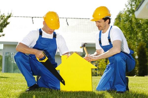 Create a Beautiful Outdoor Retreat with Local Deck Contractors in Harrisburg PA